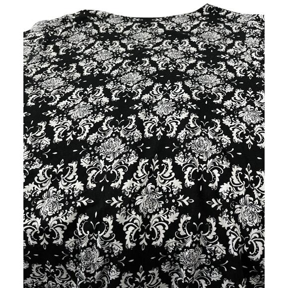 ANNE KLEIN CAP SLV, V-NECK, PULL-OVER BLOUSE, WOMENS, M-BLACK/WHITE ABSTR, TULLE - Picture 7 of 12